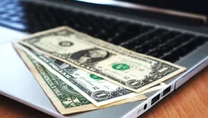 Compra de dólares confiable en Perú: evita estafas y paga menos